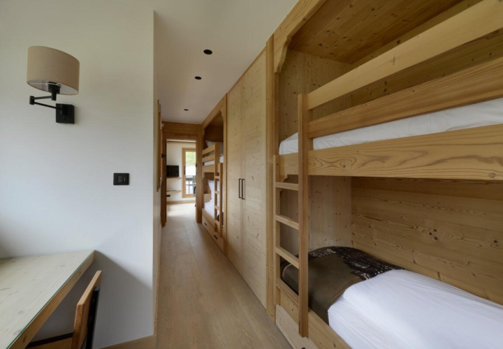 photo_0c8250148500372378891b874af04203