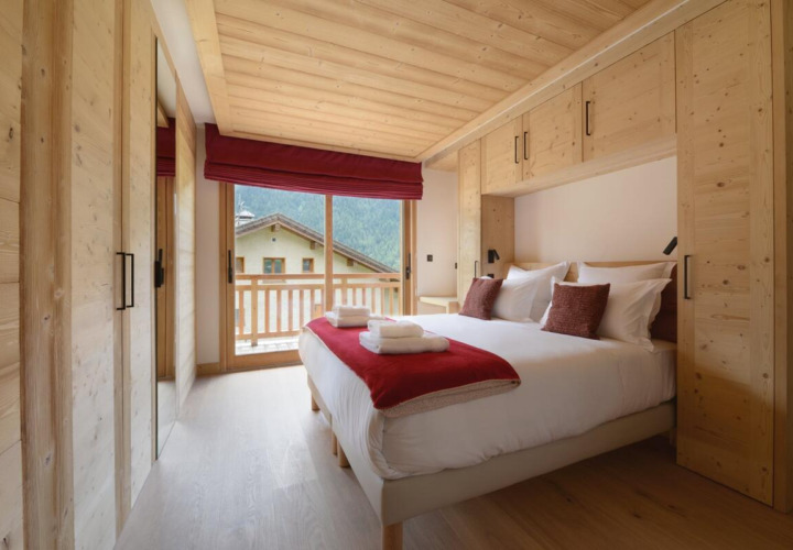 photo_e1fb4d5ec3fef6309a9322697ed8404a